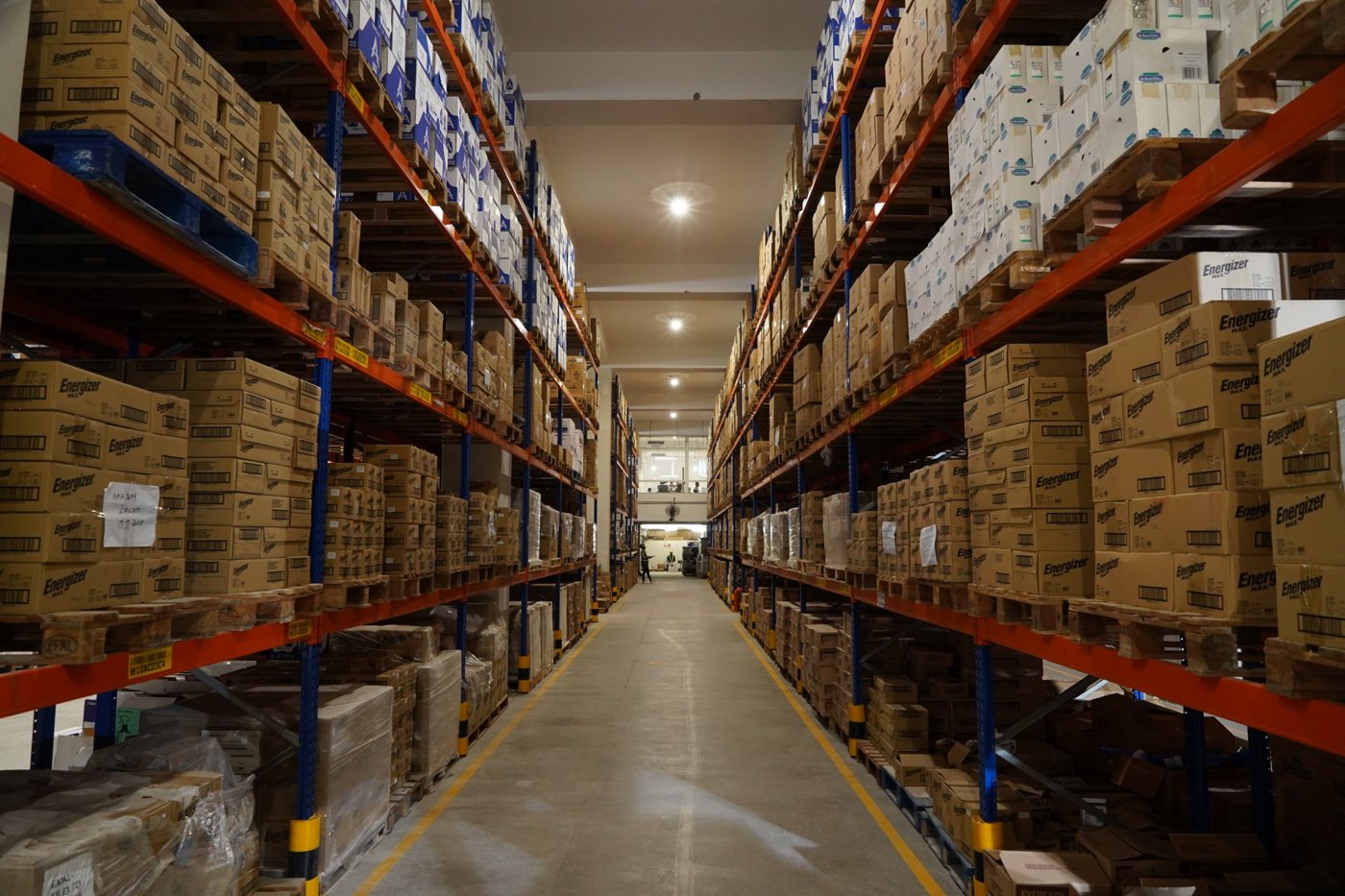 Main aisle at KCIP with Energizer stock